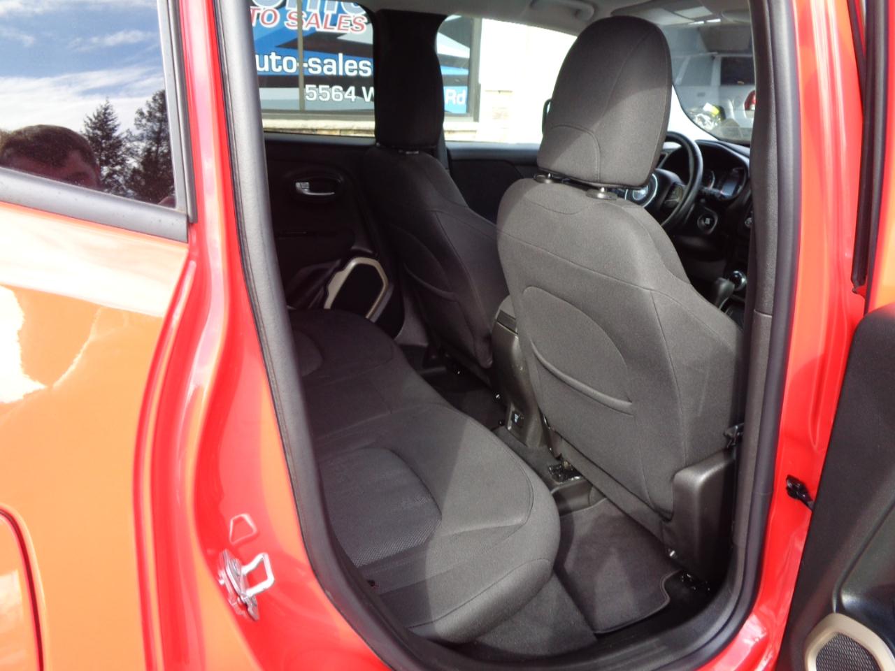 Jeep Renegade FWD 4dr Latitude 2016