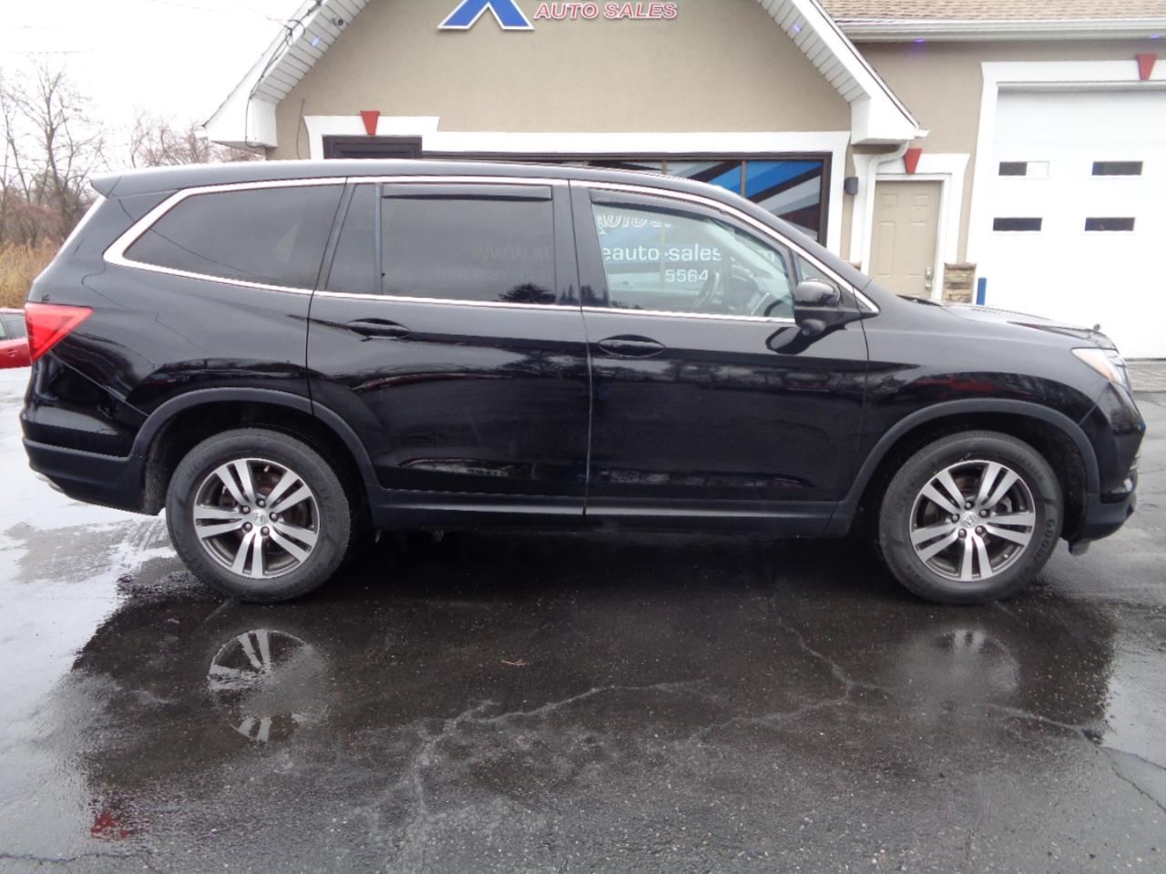 Honda Pilot EX-L w/Navigation AWD 2017