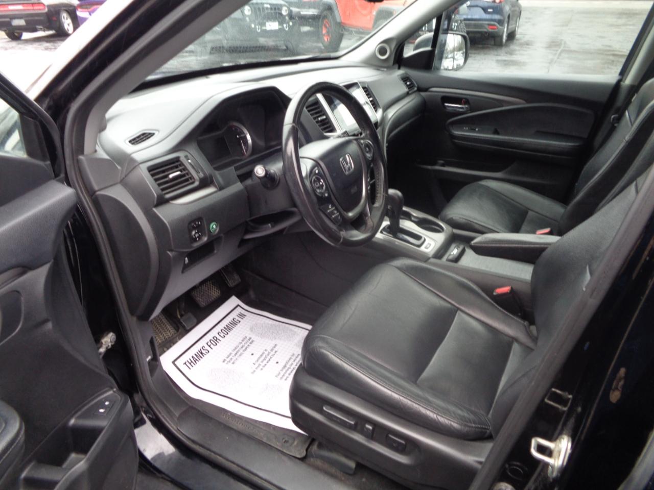 Honda Pilot EX-L w/Navigation AWD 2017