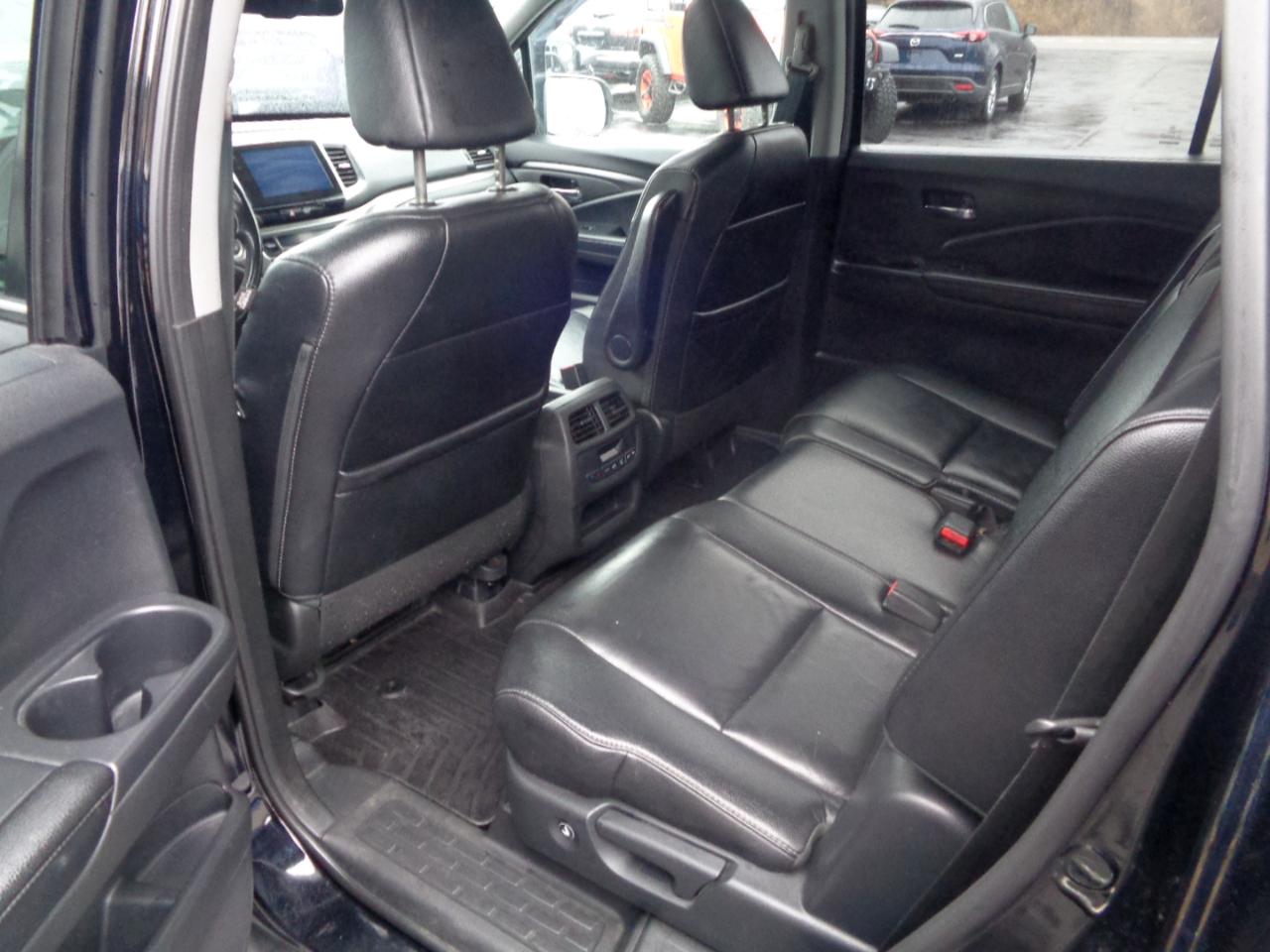 Honda Pilot EX-L w/Navigation AWD 2017