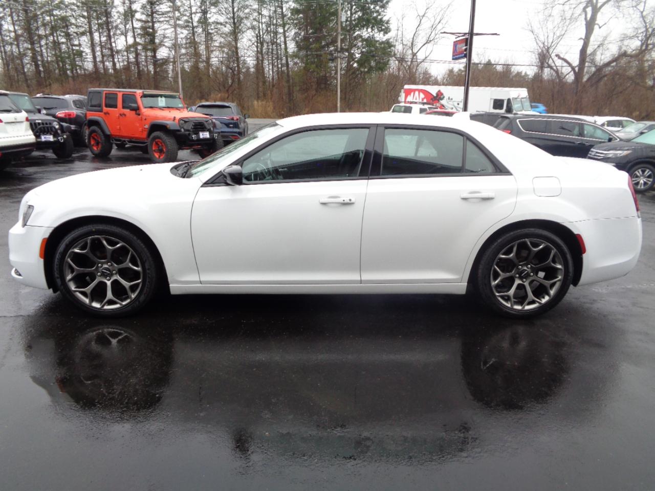 Chrysler 300 Touring RWD 2018