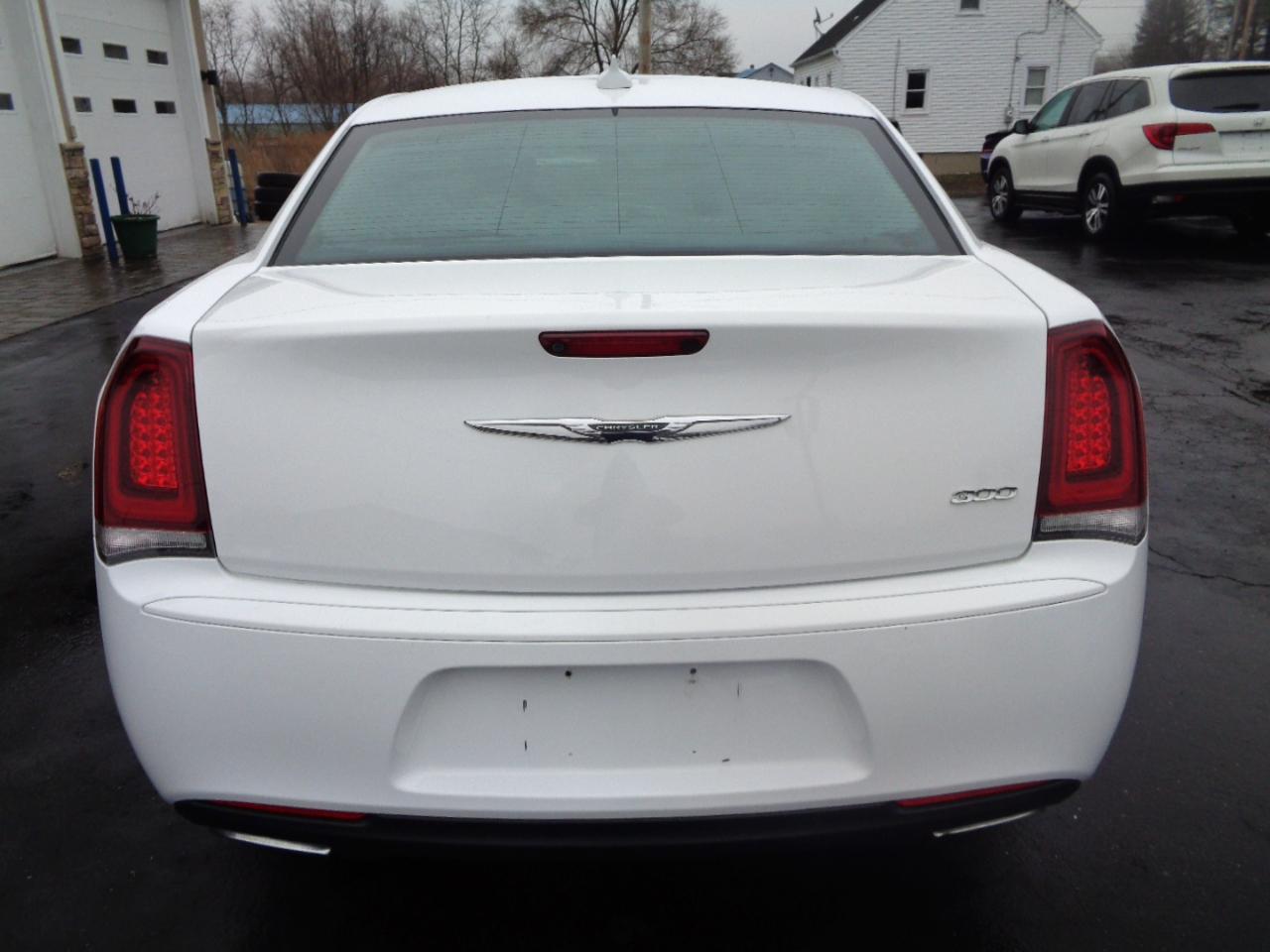 Chrysler 300 Touring RWD 2018