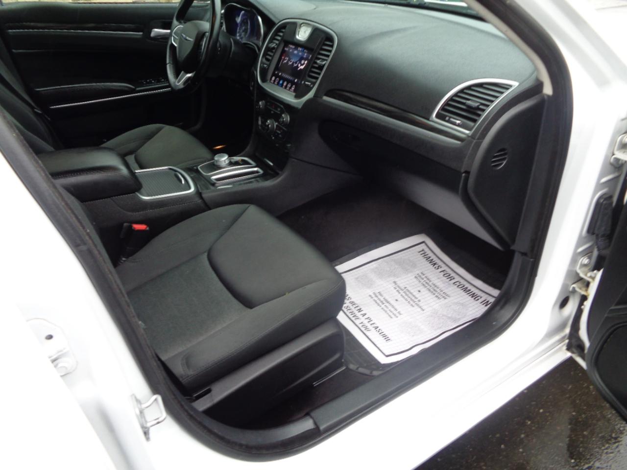 Chrysler 300 Touring RWD 2018