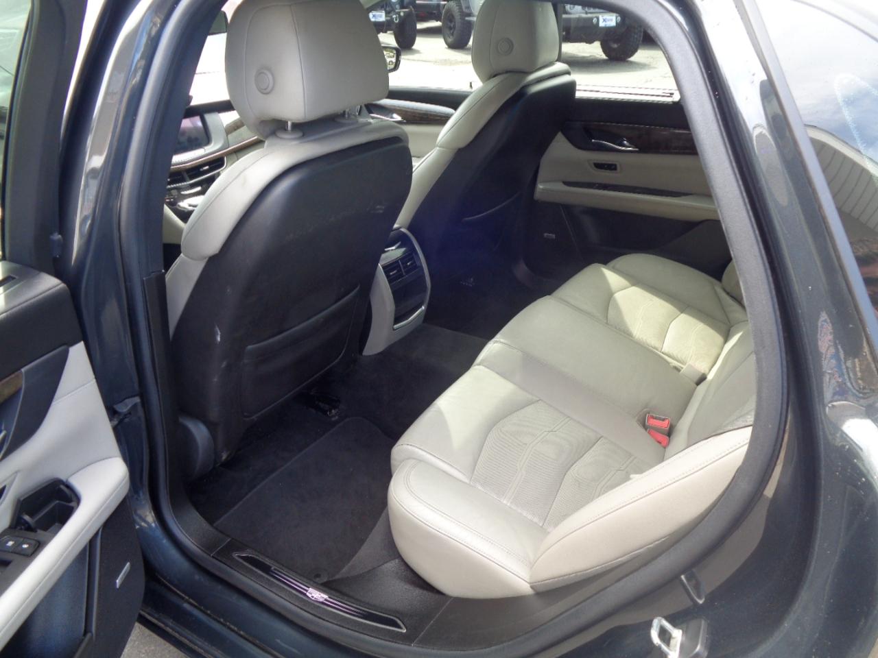 Cadillac CT6 4dr Sdn 3.0L Turbo Luxury AWD 2016