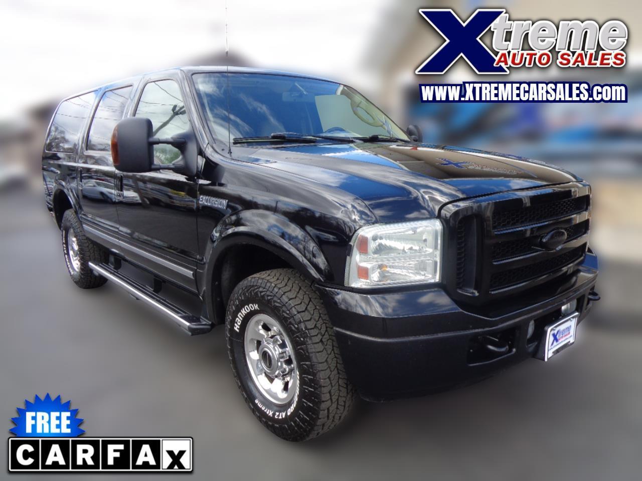 2005 Ford Excursion 137" WB 6.8L Limited 4WD