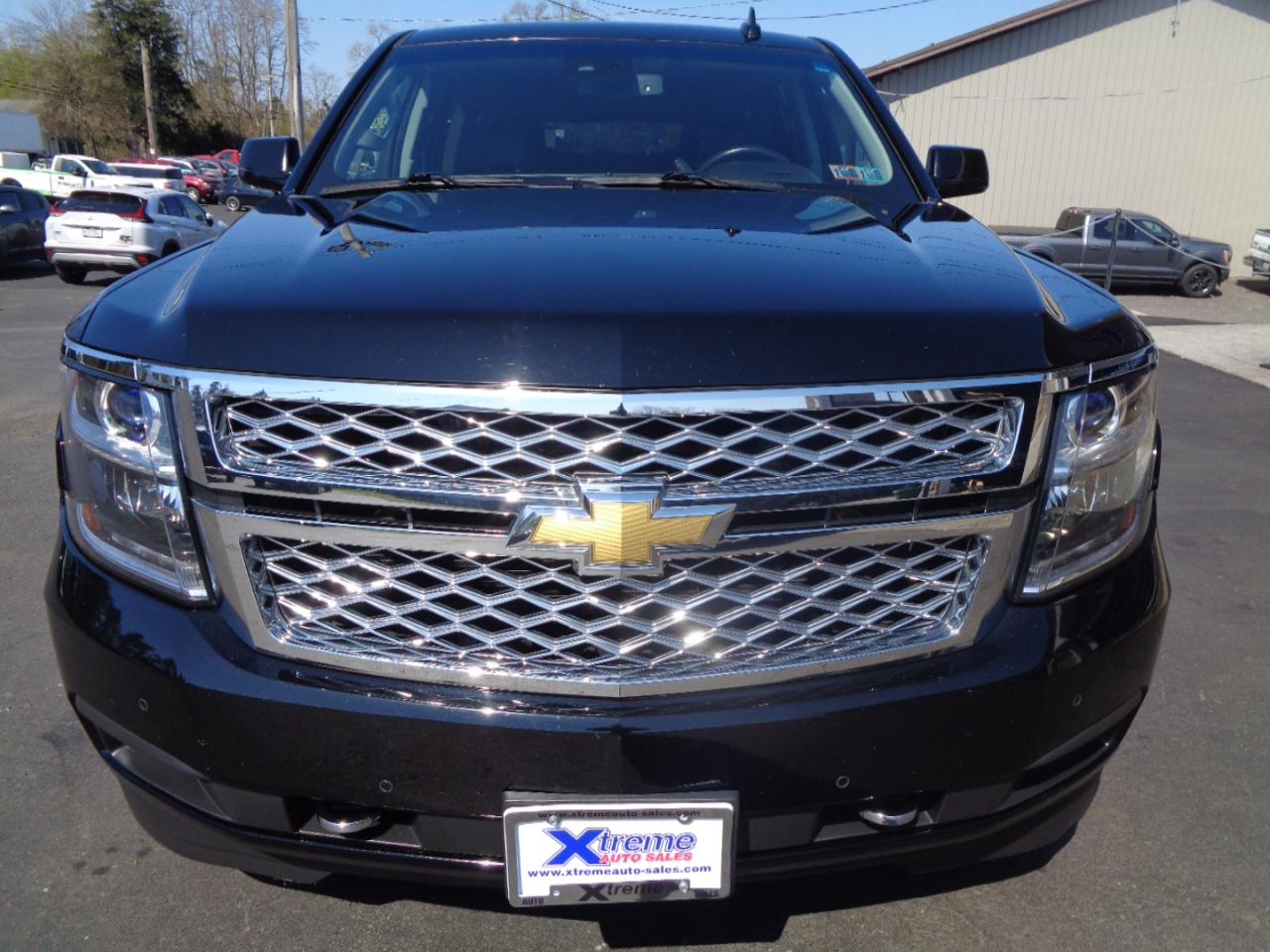 Chevrolet Suburban 4WD 4dr 1500 LT 2016