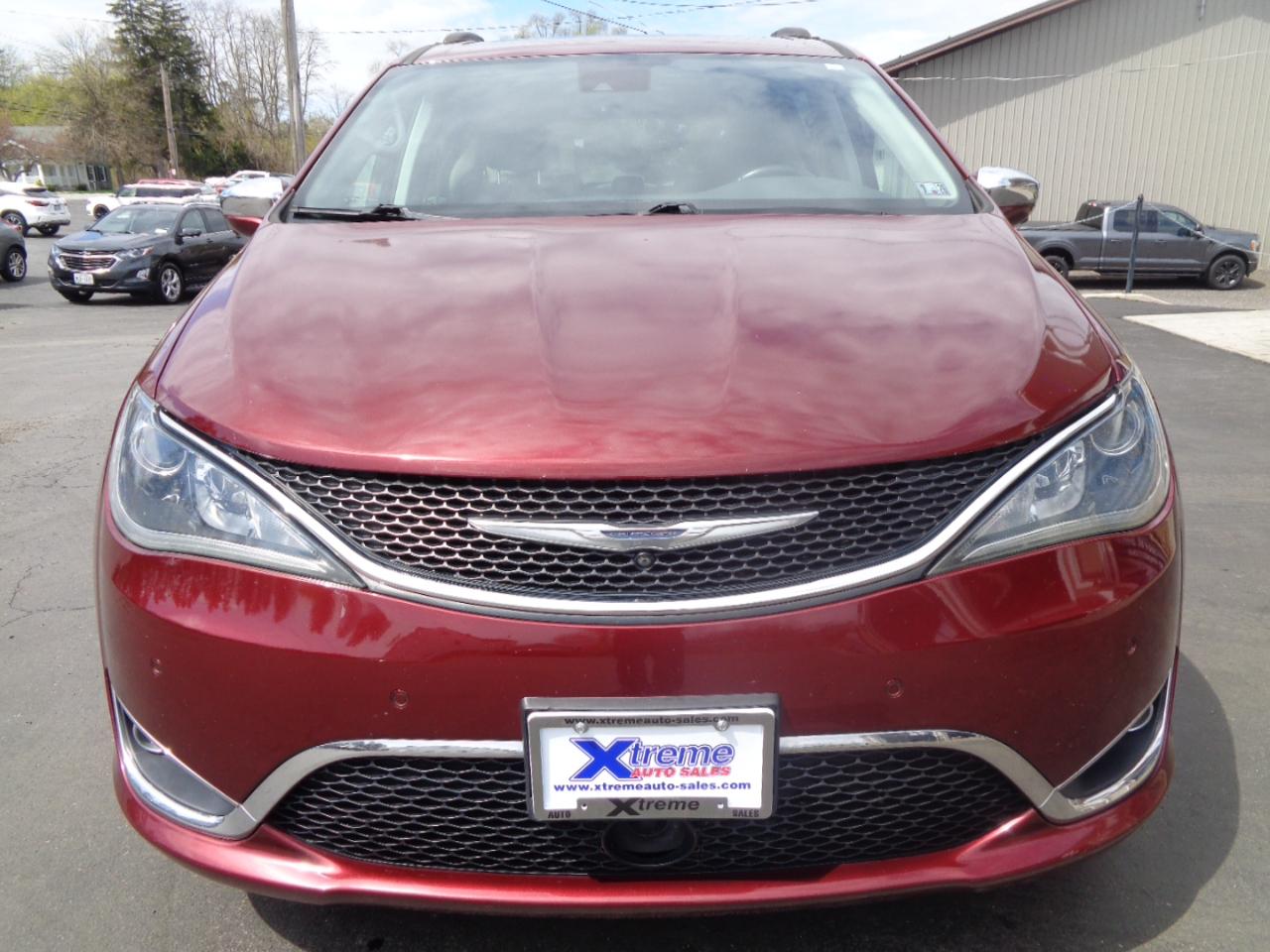 Chrysler Pacifica Limited FWD 2017