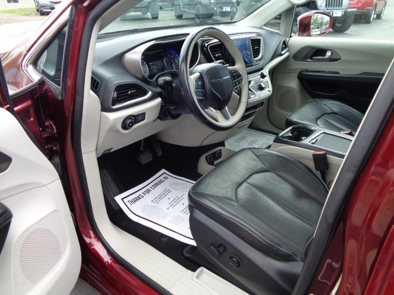 Chrysler Pacifica Limited FWD 2017