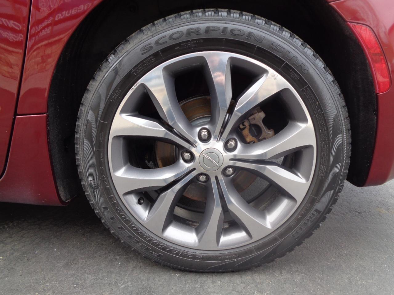 Chrysler Pacifica Limited FWD 2017