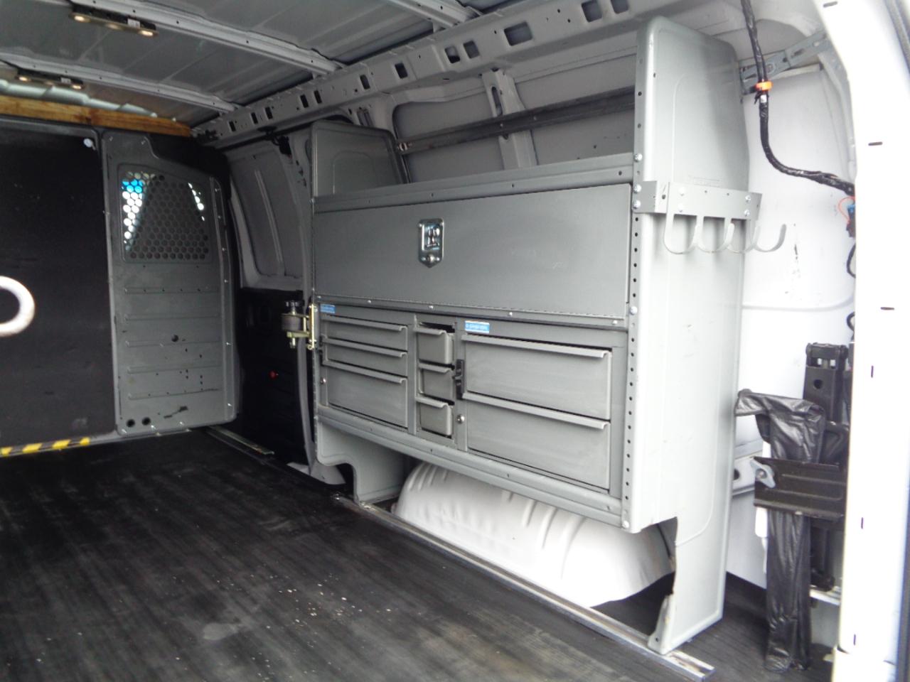 GMC Savana Cargo Van RWD 2500 135" 2020