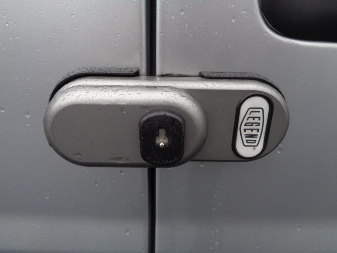 GMC Savana Cargo Van RWD 2500 135" 2020