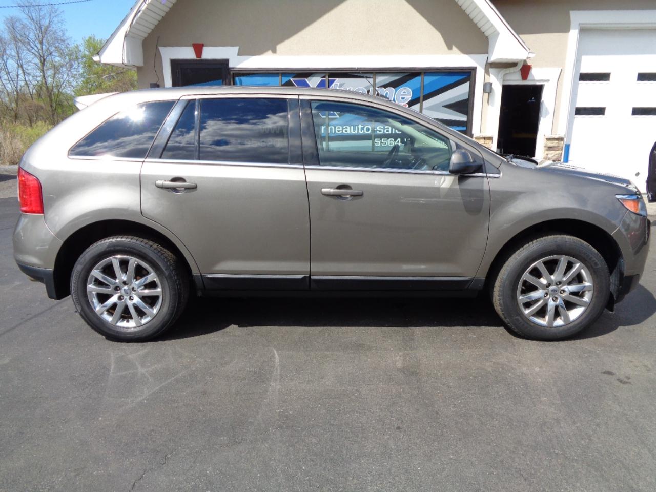Ford Edge 4dr Limited FWD 2014