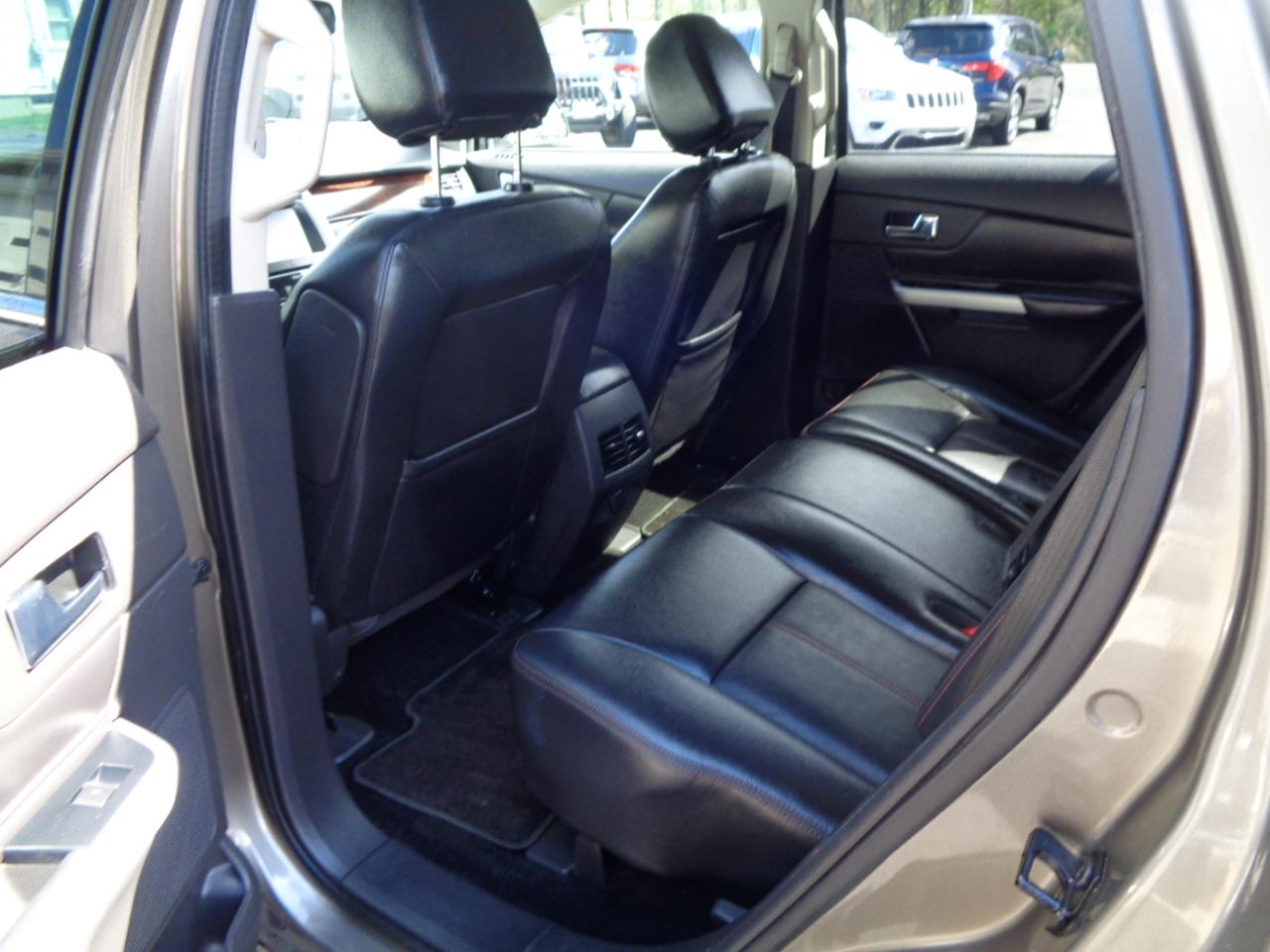 Ford Edge 4dr Limited FWD 2014