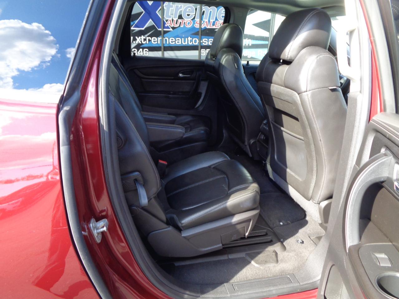 Chevrolet Traverse AWD 4dr LT w/2LT 2015