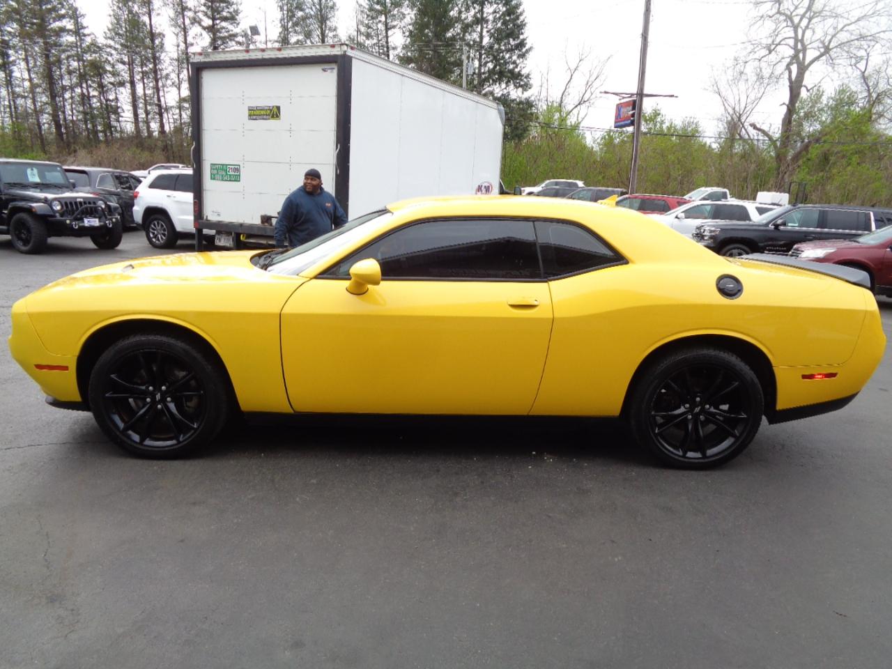 Dodge Challenger R/T RWD 2018