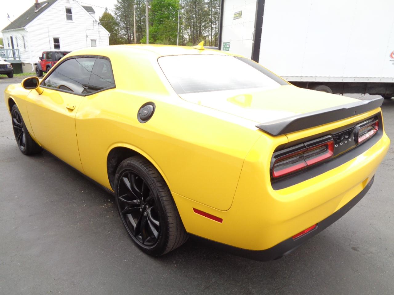 Dodge Challenger R/T RWD 2018