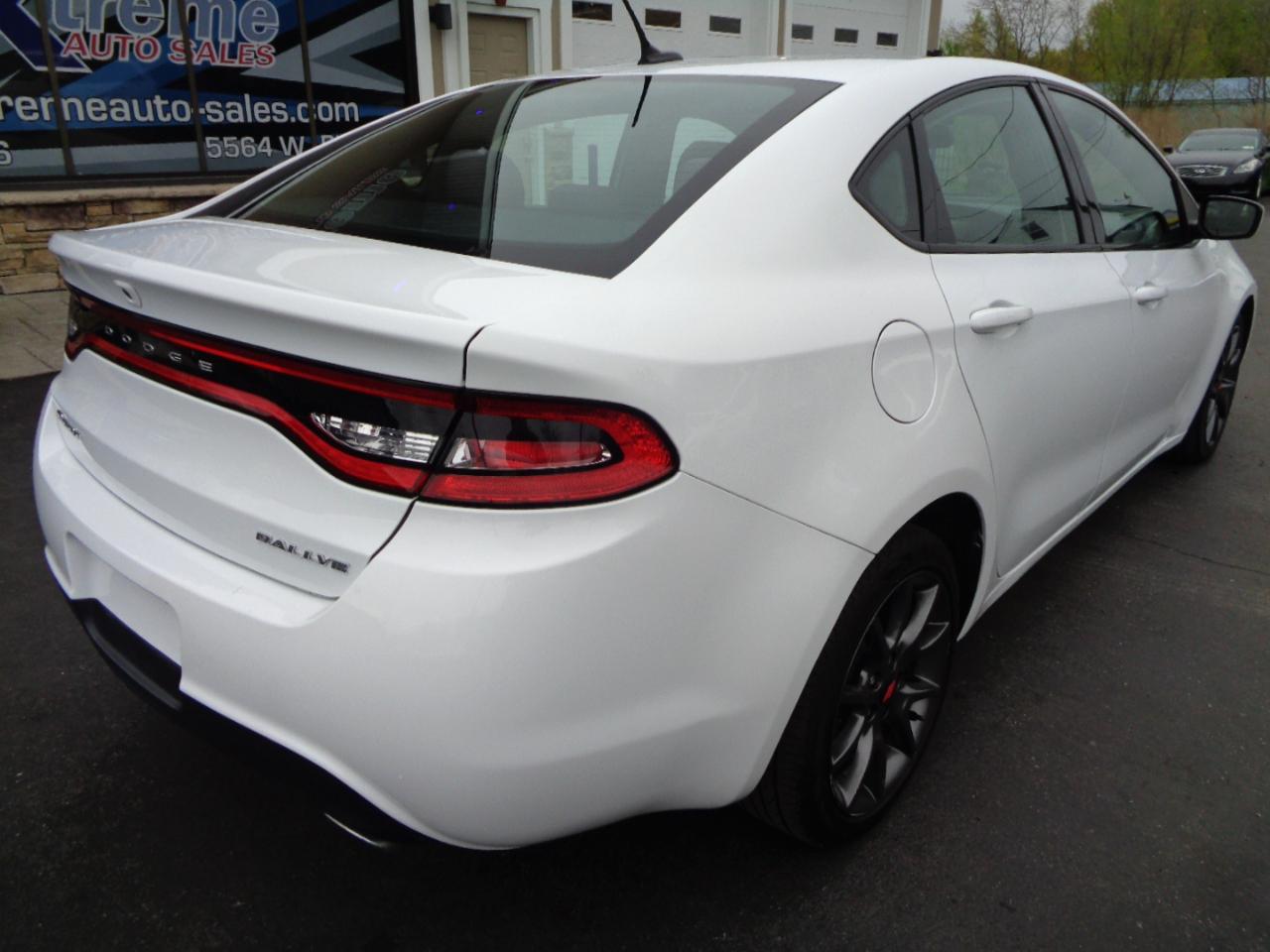 2015 Dodge Dart SXT - Photo 7