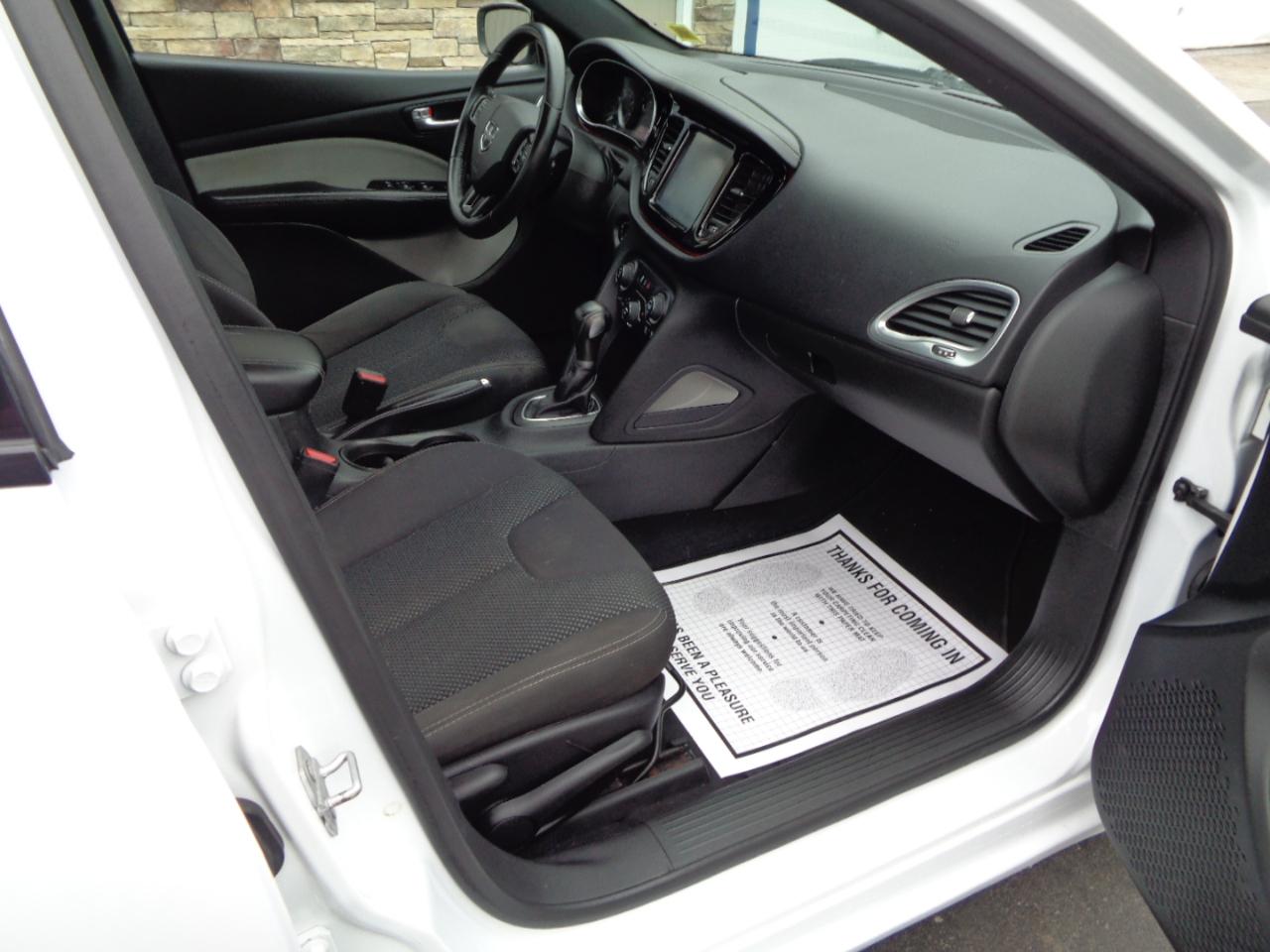 2015 Dodge Dart SXT - Photo 10