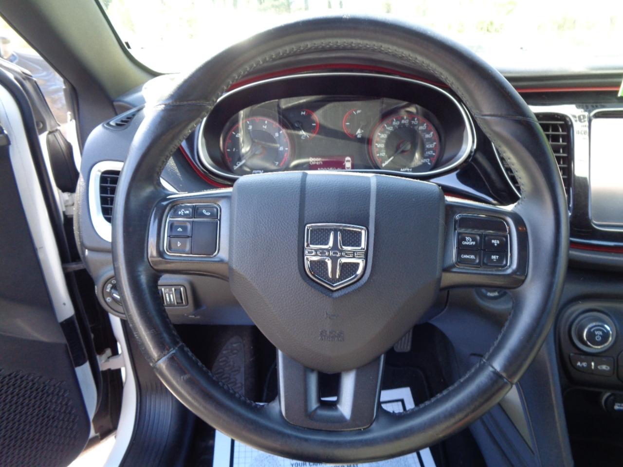 2015 Dodge Dart SXT - Photo 11