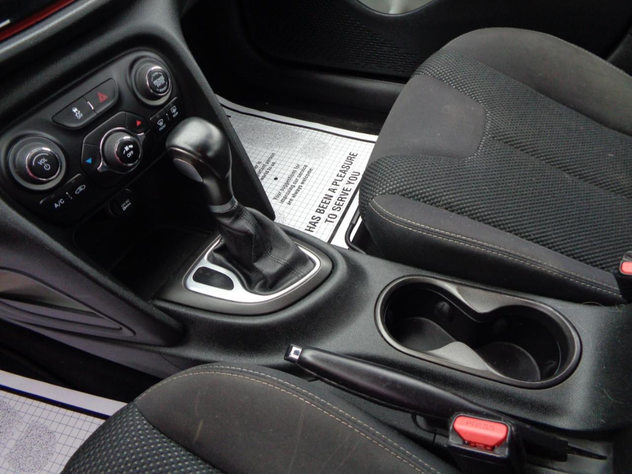 2015 Dodge Dart SXT - Photo 15
