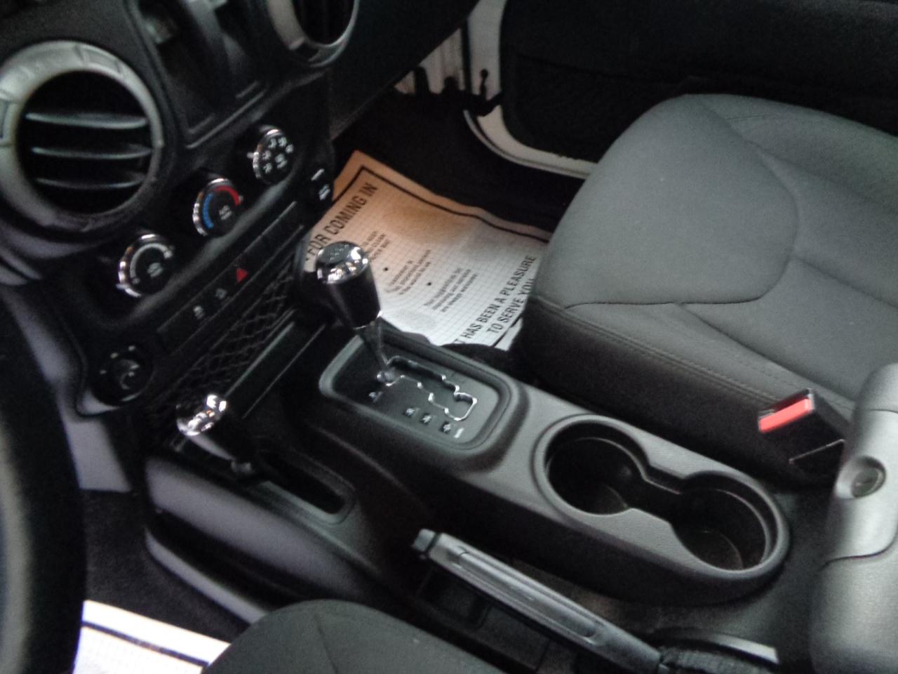 Jeep Wrangler 4WD 2dr Willys Wheeler 2015