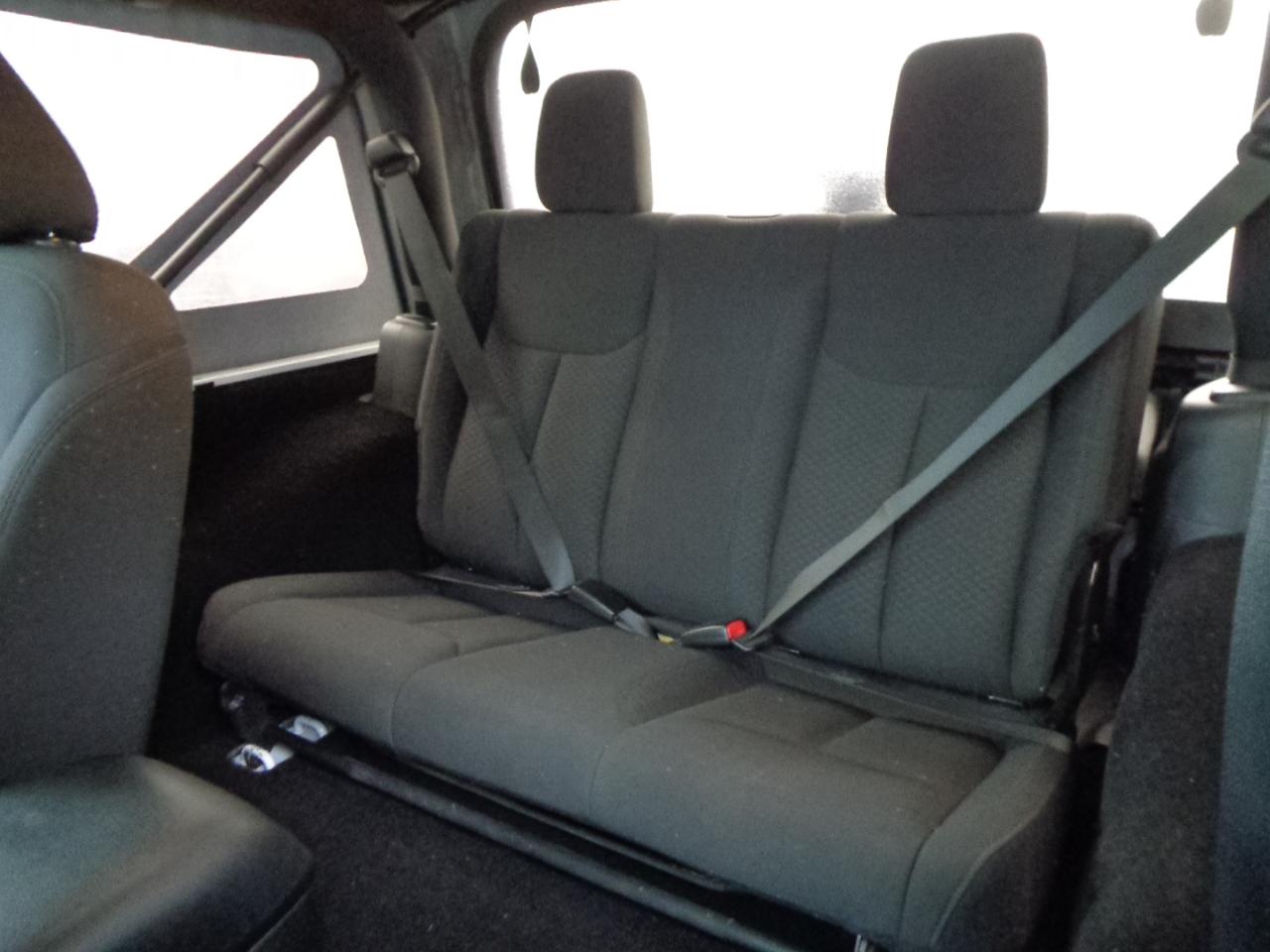 Jeep Wrangler 4WD 2dr Willys Wheeler 2015