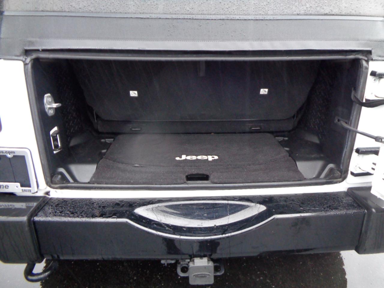 Jeep Wrangler 4WD 2dr Willys Wheeler 2015