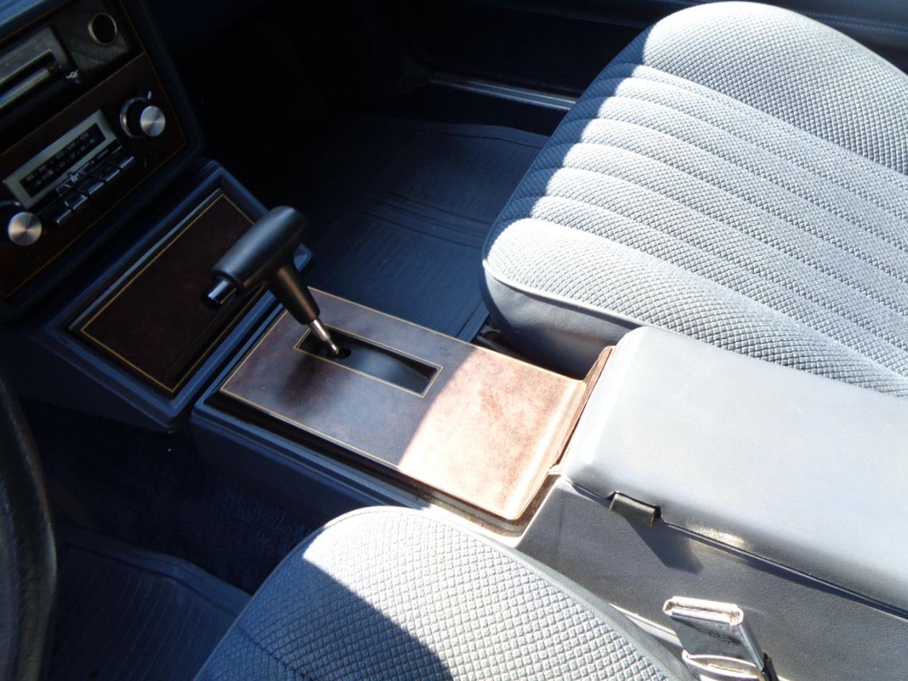 Chevrolet Monte Carlo 2dr Coupe Sport SS 1984