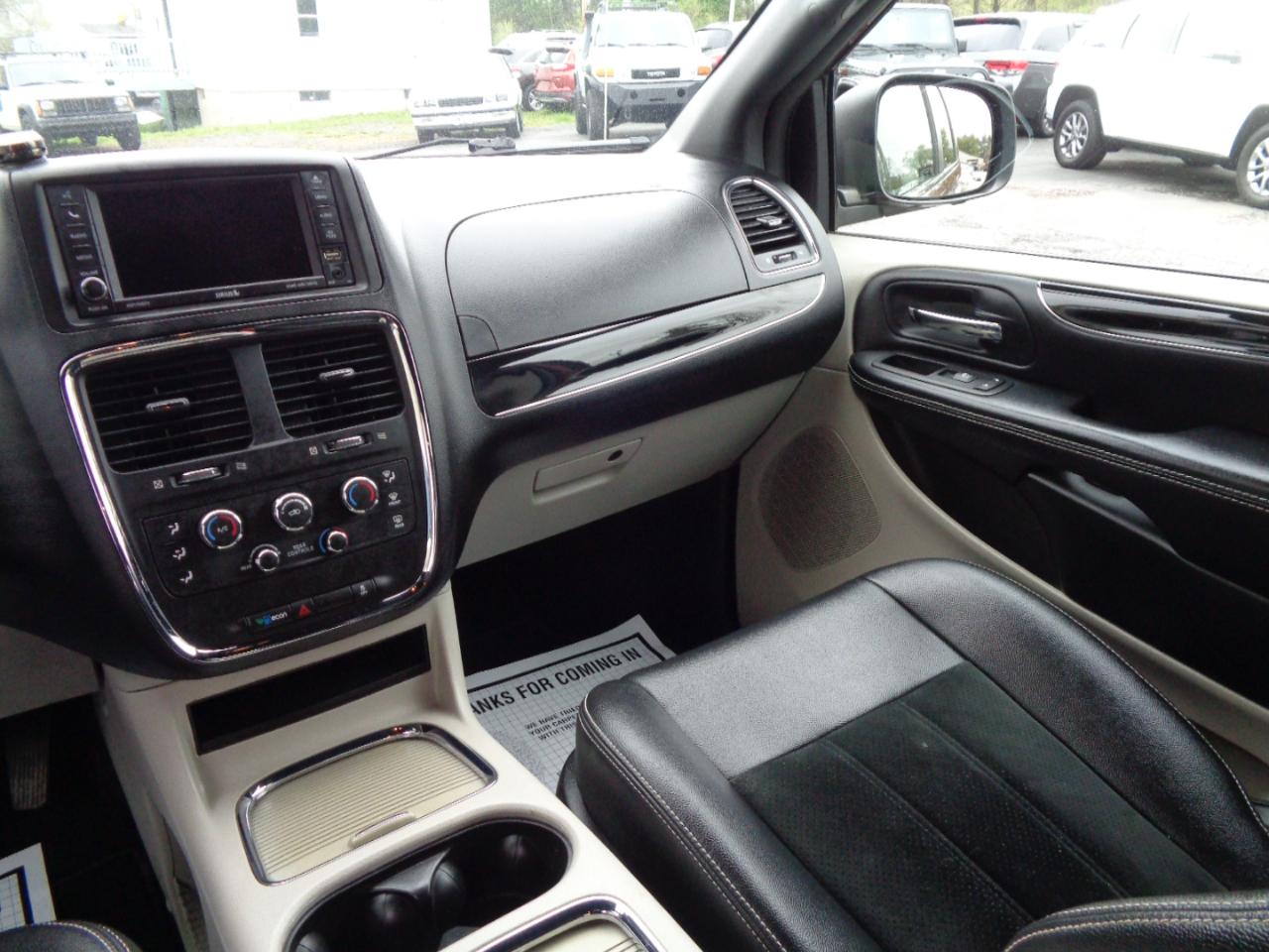 Dodge Grand Caravan SXT Wagon 2017