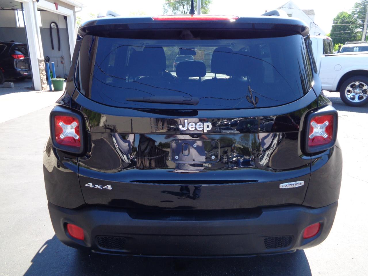 Jeep Renegade 4WD 4dr Latitude 2016