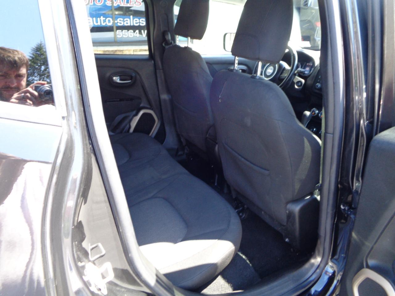 Jeep Renegade 4WD 4dr Latitude 2016