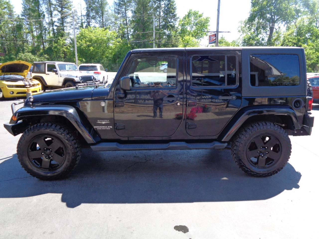 Jeep Wrangler Unlimited 4WD 4dr Sahara 2015