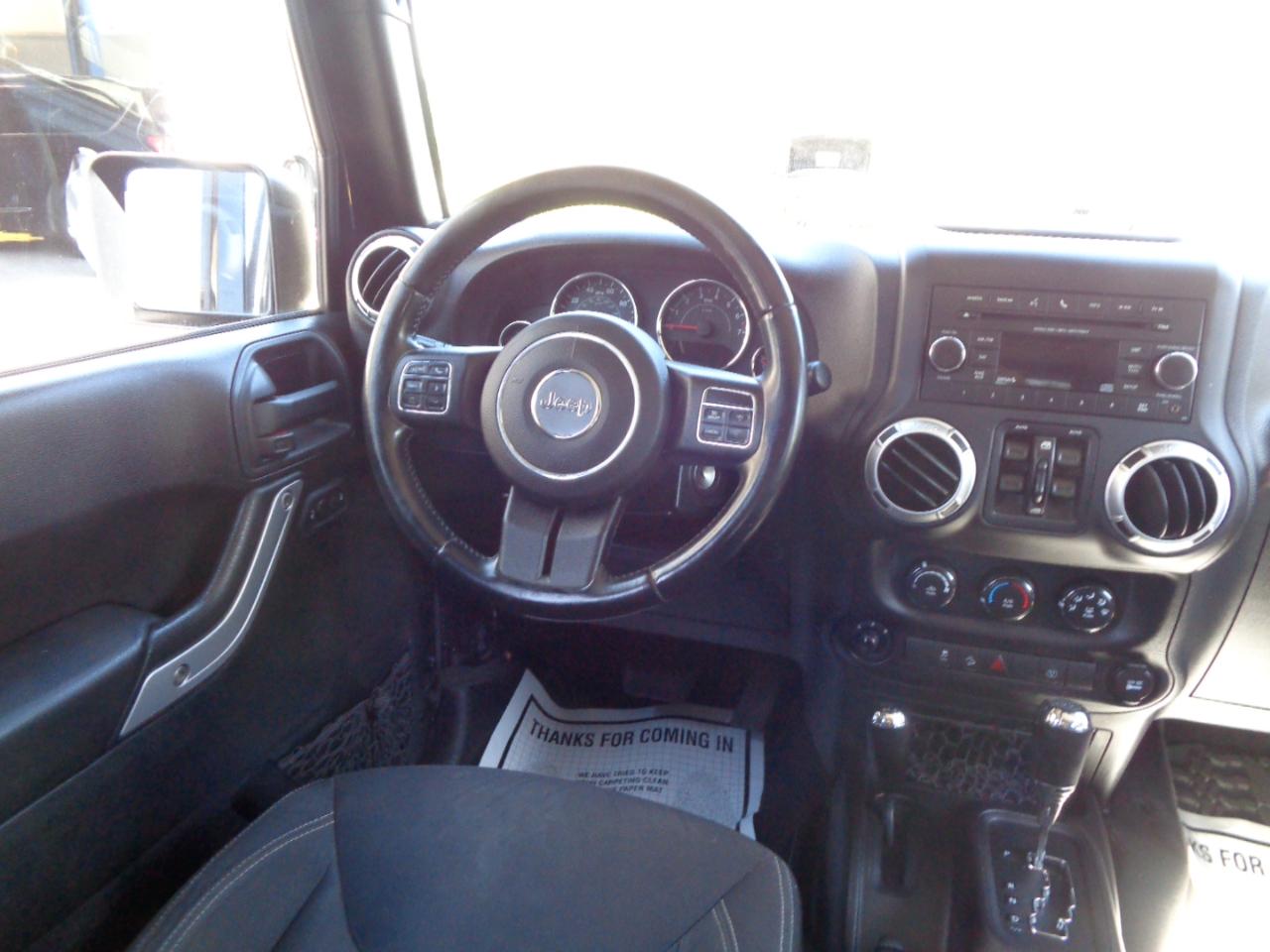 Jeep Wrangler Unlimited 4WD 4dr Sahara 2015