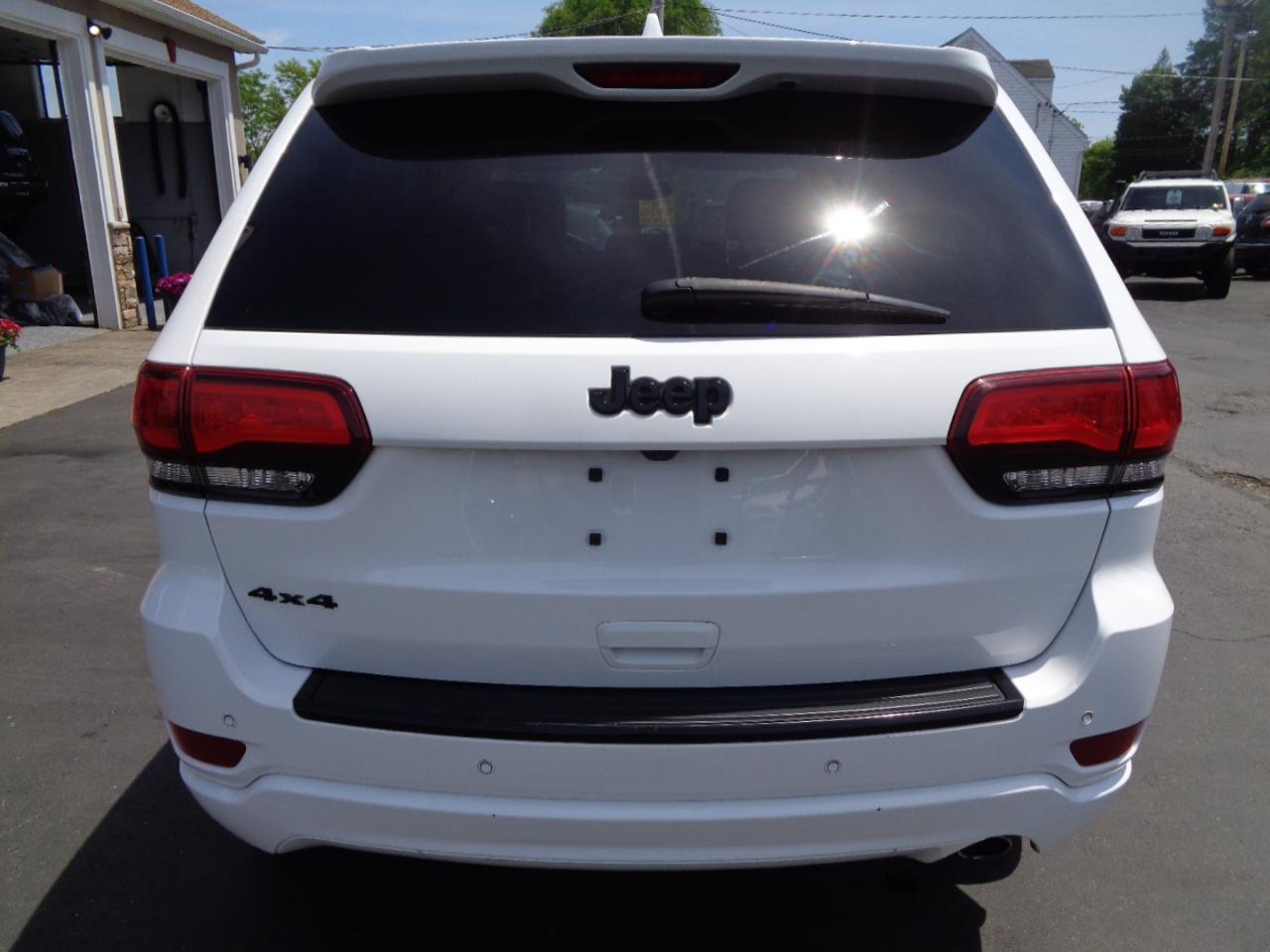 Jeep Grand Cherokee Altitude 4x4 *Ltd Avail* 2017