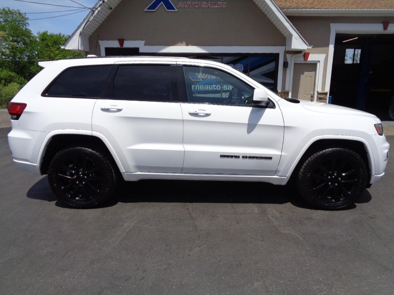 Jeep Grand Cherokee Altitude 4x4 *Ltd Avail* 2017
