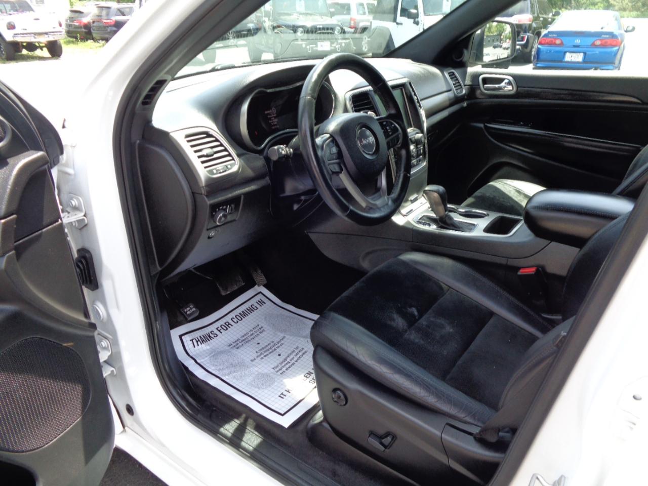 Jeep Grand Cherokee Altitude 4x4 *Ltd Avail* 2017