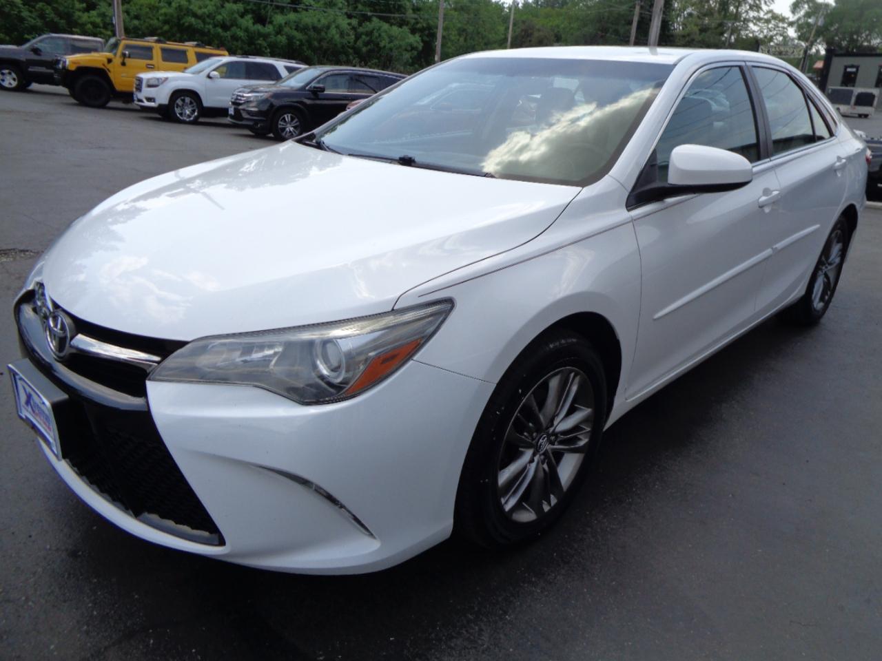Toyota Camry XLE Auto (Natl) 2017