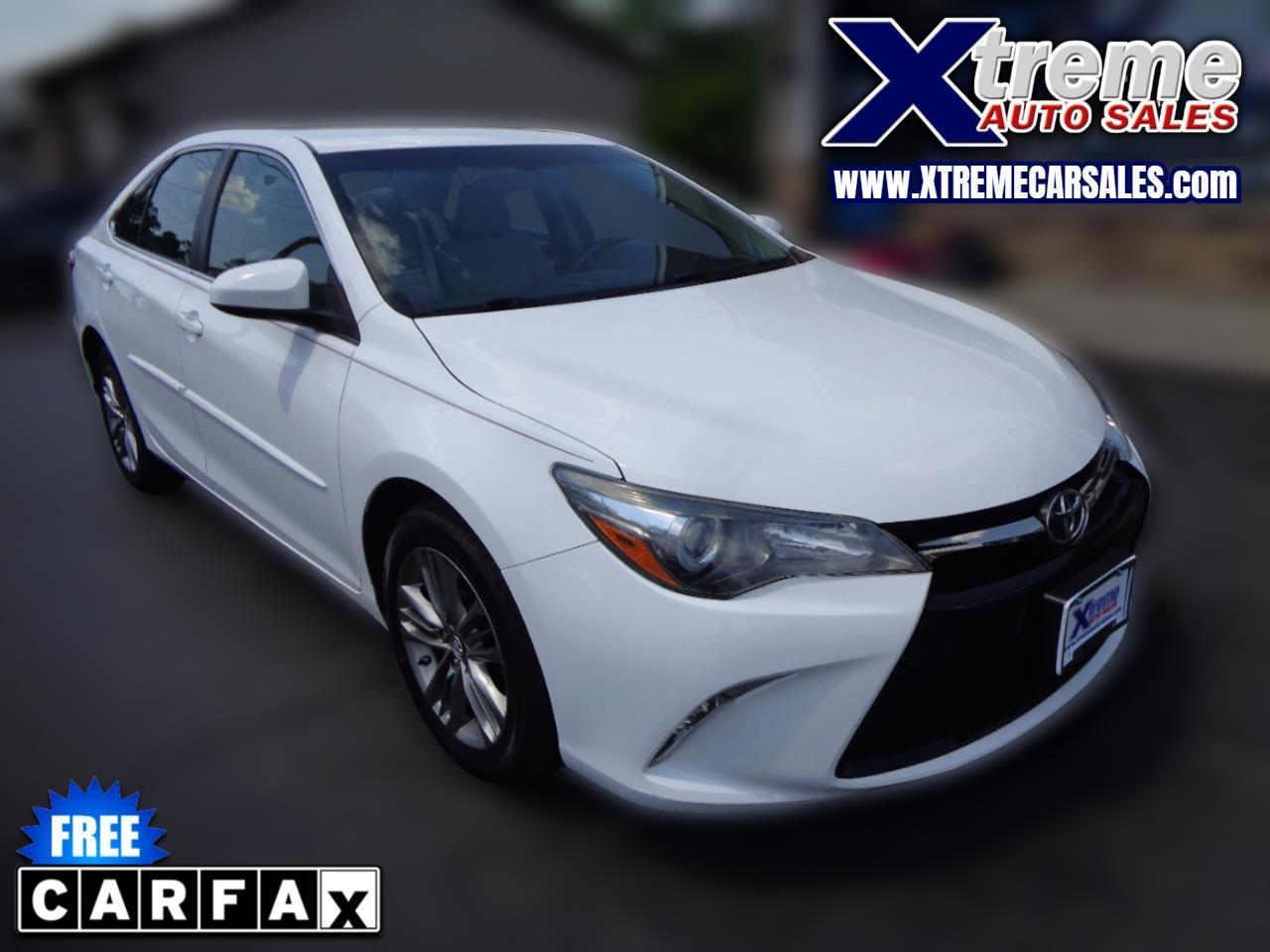 Toyota Camry XLE Auto (Natl) 2017