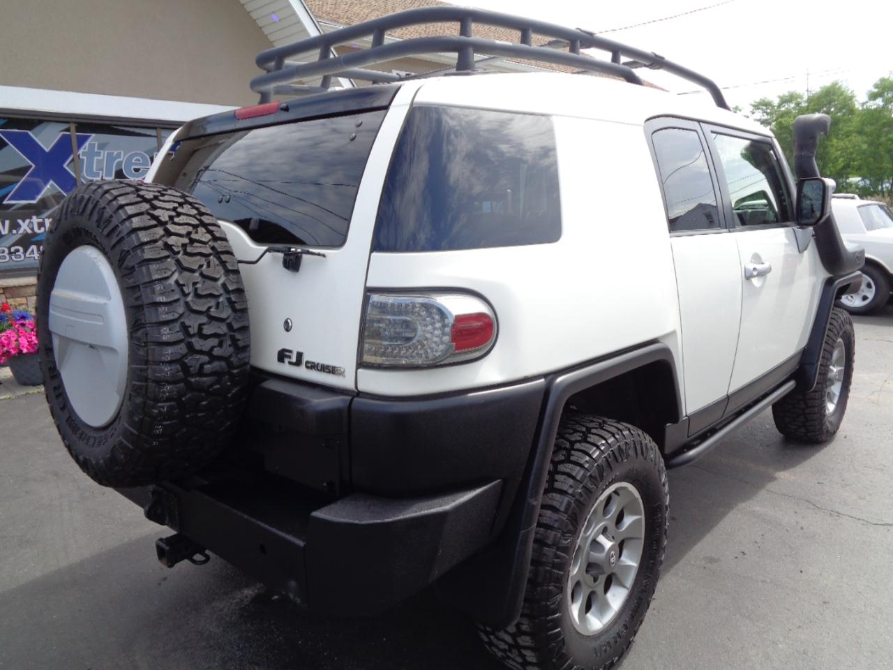 Toyota FJ Cruiser 4WD 4dr Man (Natl) 2013