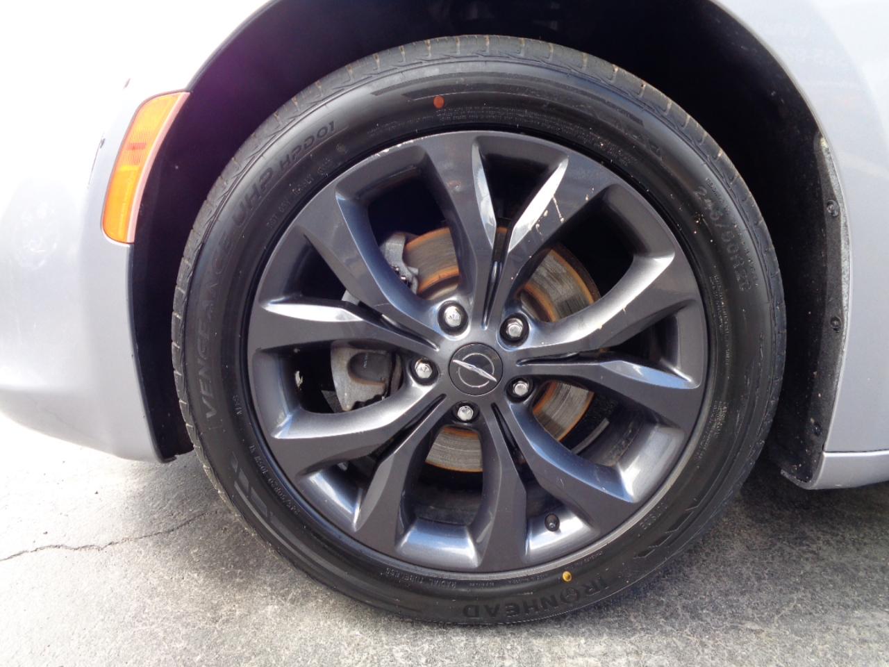 Chrysler Pacifica Touring Plus FWD 2018