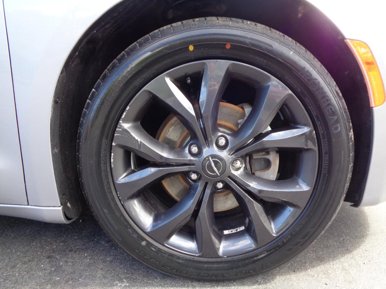 Chrysler Pacifica Touring Plus FWD 2018