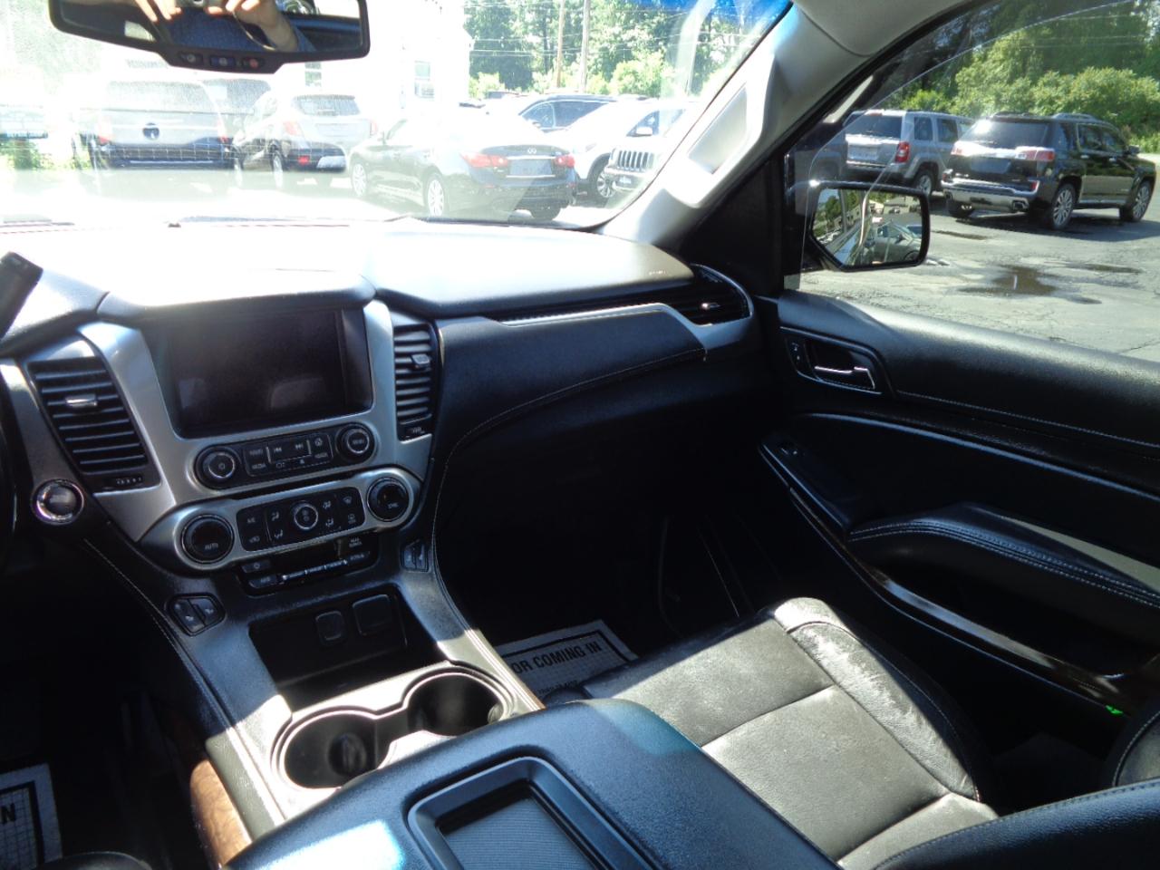Chevrolet Tahoe 4WD 4dr LT 2020