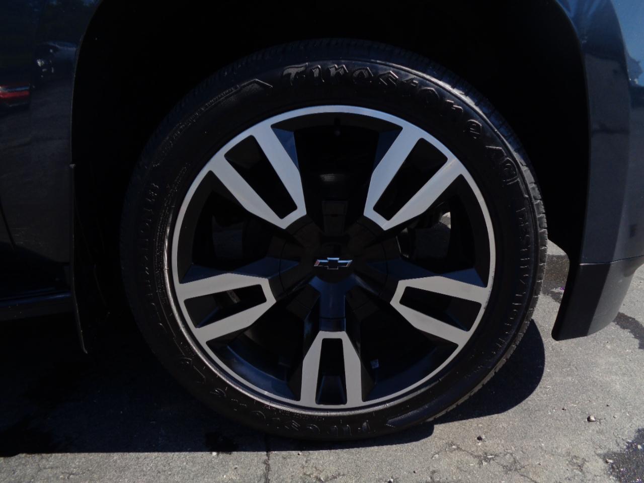 Chevrolet Tahoe 4WD 4dr LT 2020