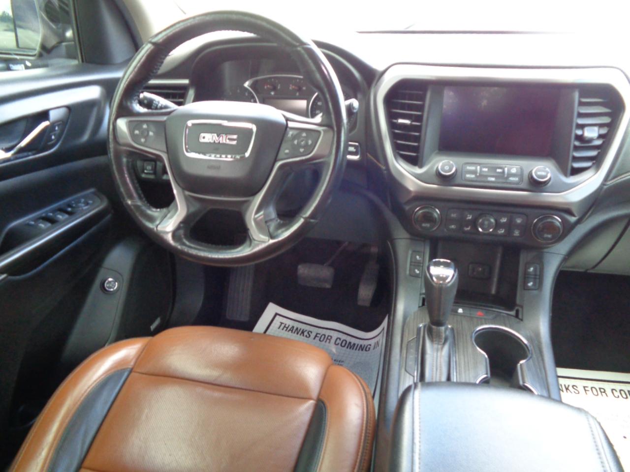 GMC Acadia AWD 4dr SLT w/SLT-1 2018