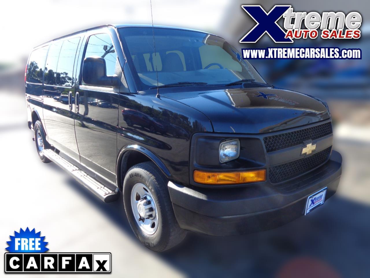 2015 Chevrolet Express Passenger RWD 2500 135" LS