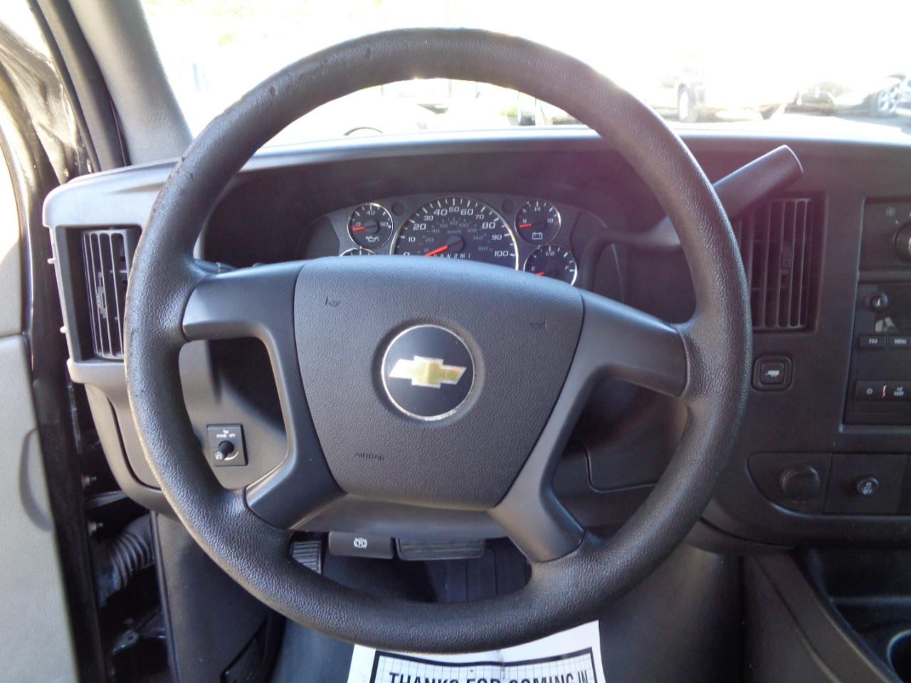 Chevrolet Express Passenger RWD 2500 135" LS 2015