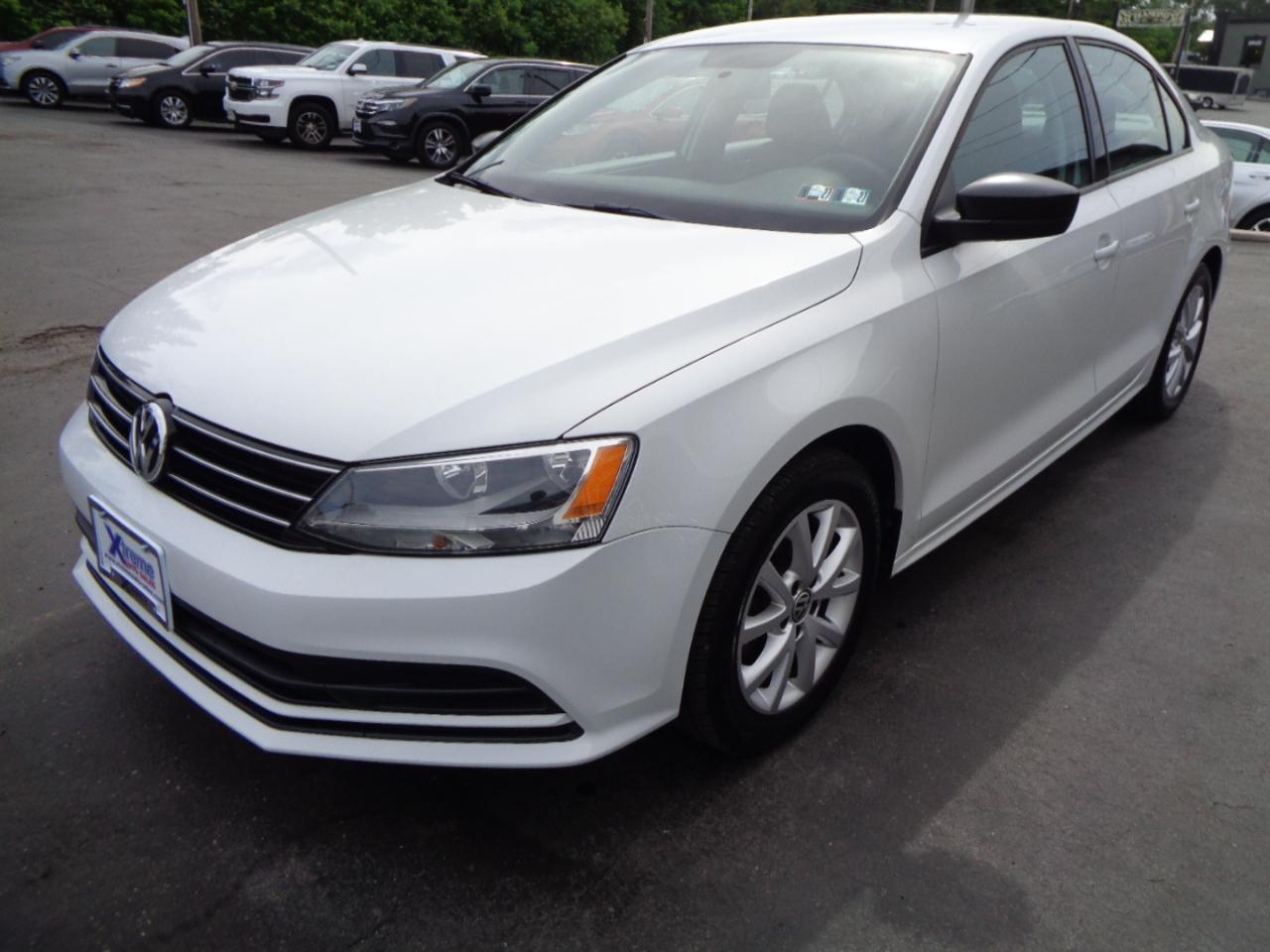 Volkswagen Jetta Sedan 4dr Auto 1.8T SE PZEV 2015