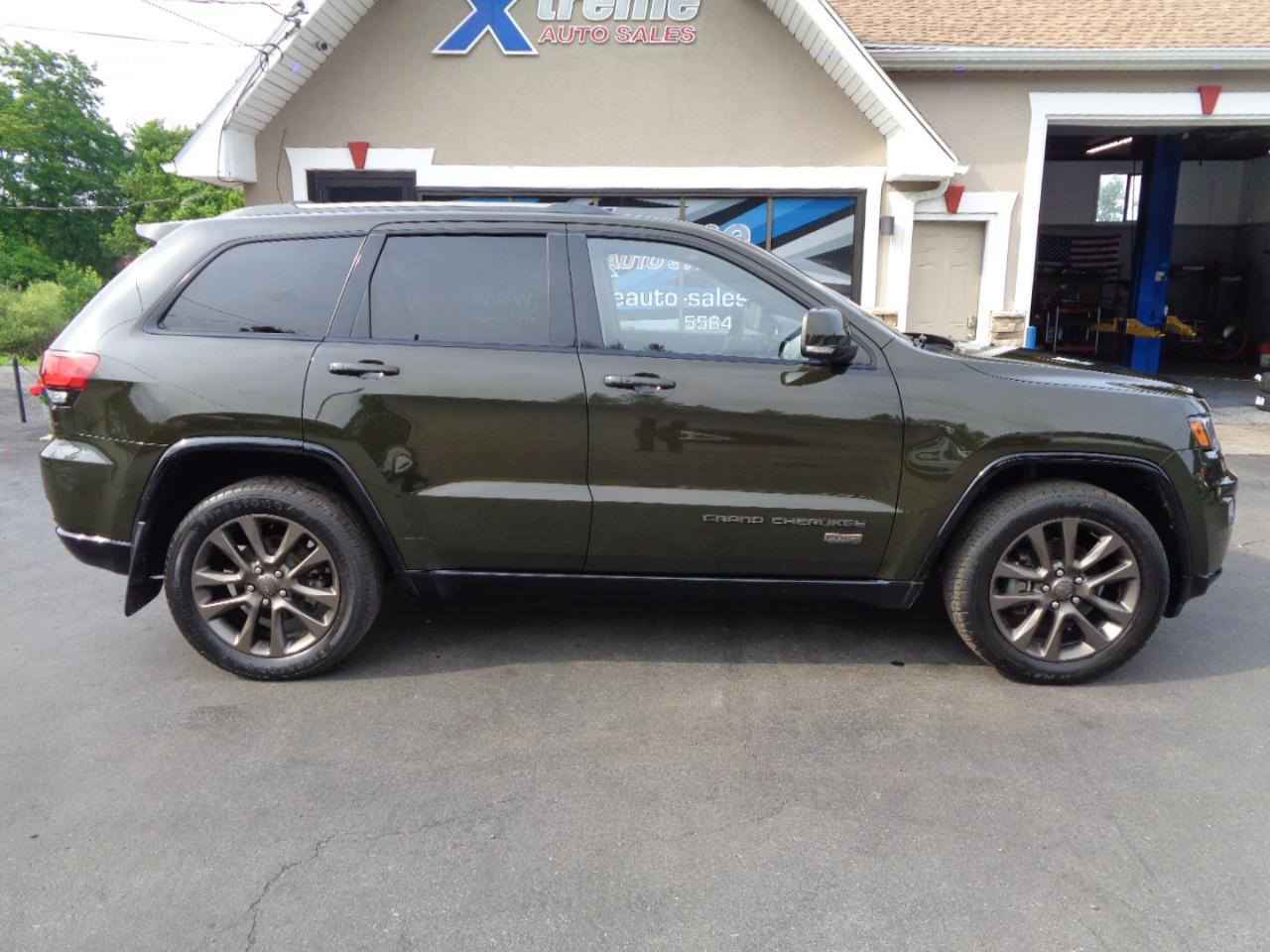 Jeep Grand Cherokee 4WD 4dr Limited 75th Anniversary 2016