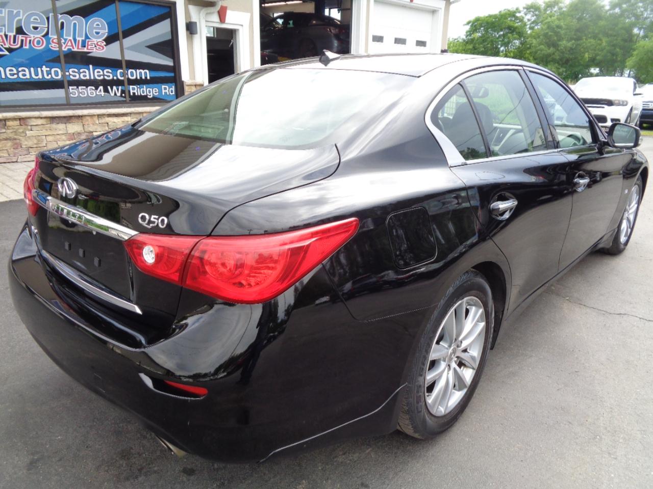 Infiniti Q50 4dr Sdn Premium AWD 2015