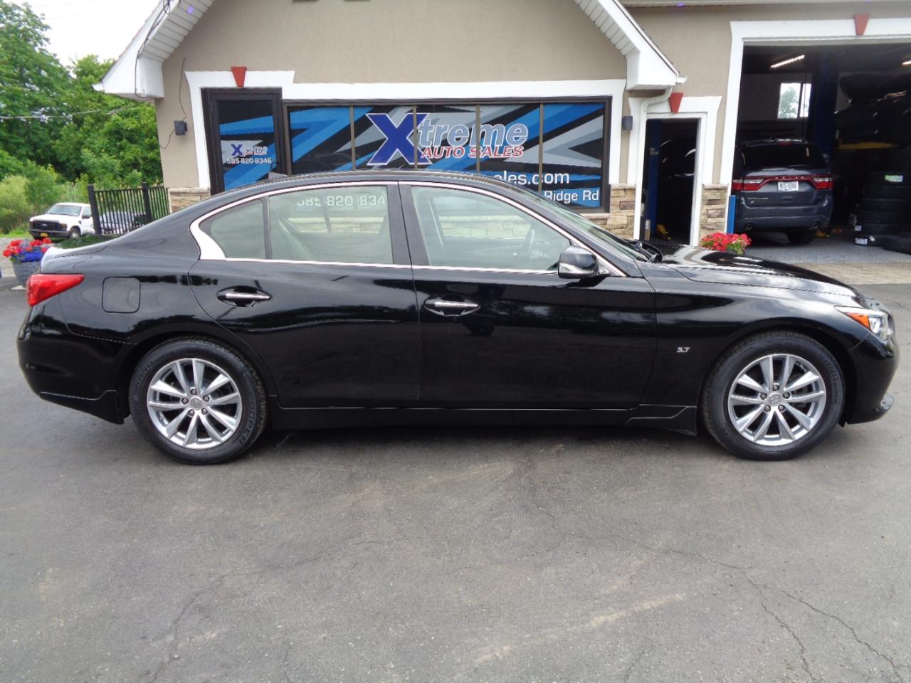 Infiniti Q50 4dr Sdn Premium AWD 2015
